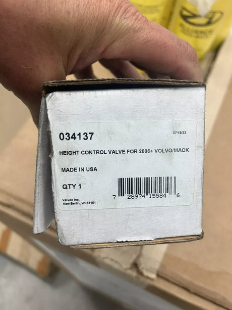 034137 Volvo Height Control Valve - Truck To Trailer